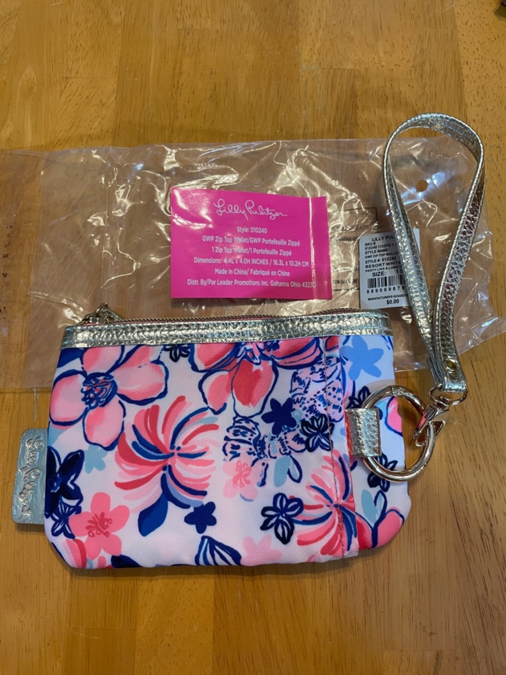 Lilly Pulitzer GWP Zip Top Wallet Party Like a Lobstar Wristlet